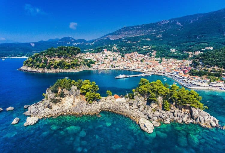 The Complete Guide to Moving from the UK to Greece