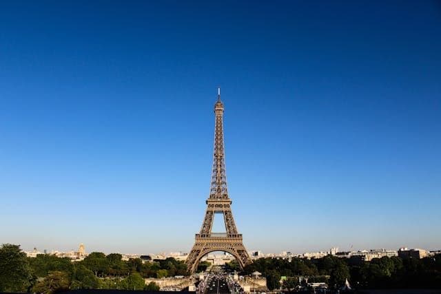 The Best UK to France Removal Companies 2025